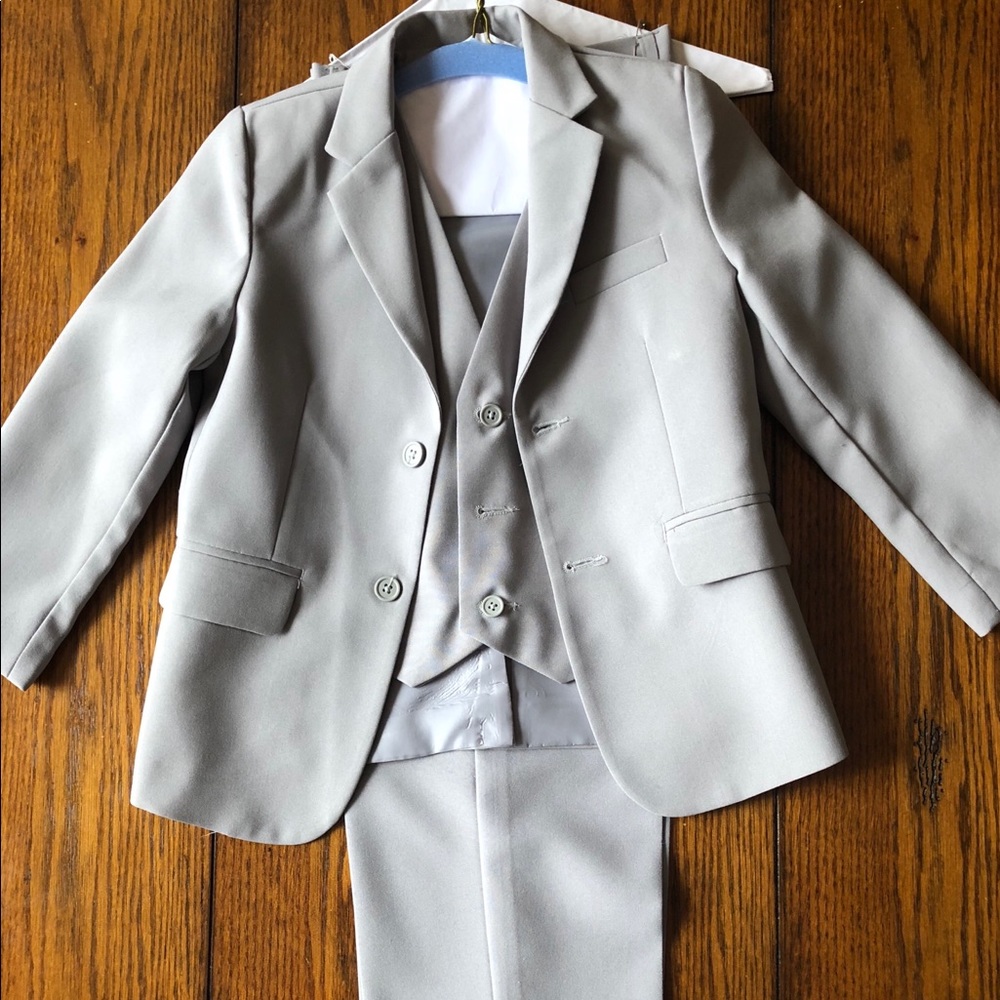 Boys Light Gray 3 Piece Suit